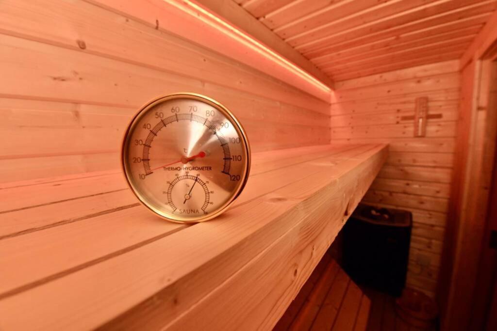 Flanders Loft Luxury Apartment With Sauna Dungiven Zewnętrze zdjęcie