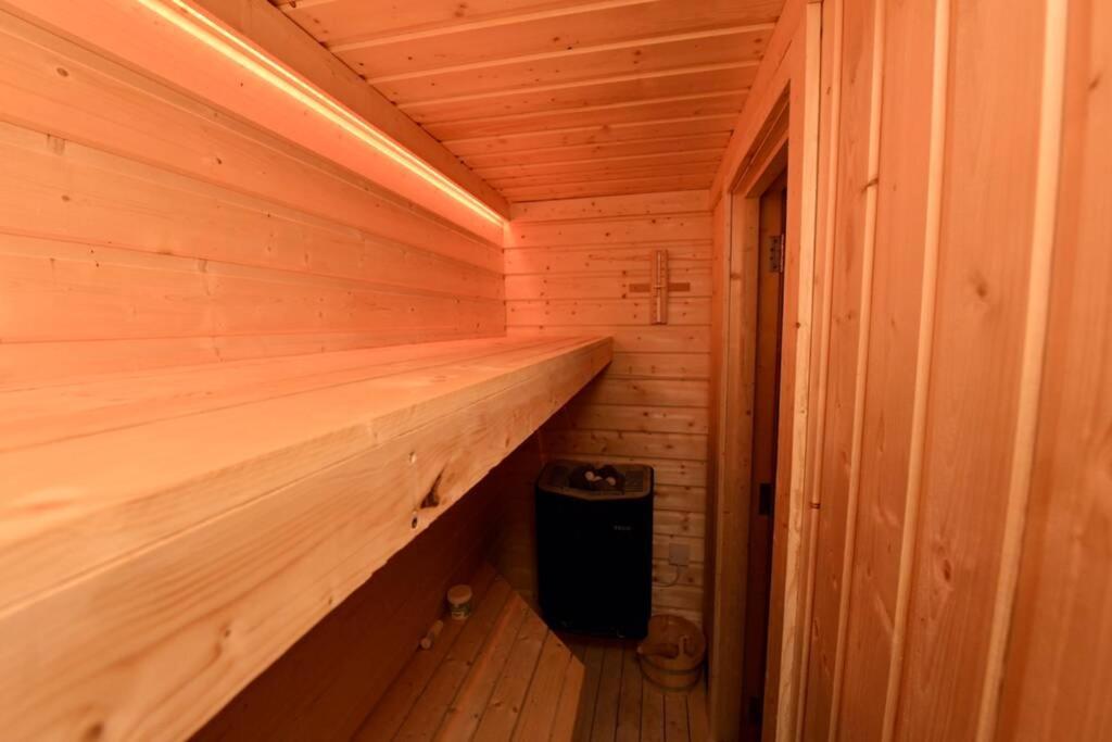 Flanders Loft Luxury Apartment With Sauna Dungiven Zewnętrze zdjęcie